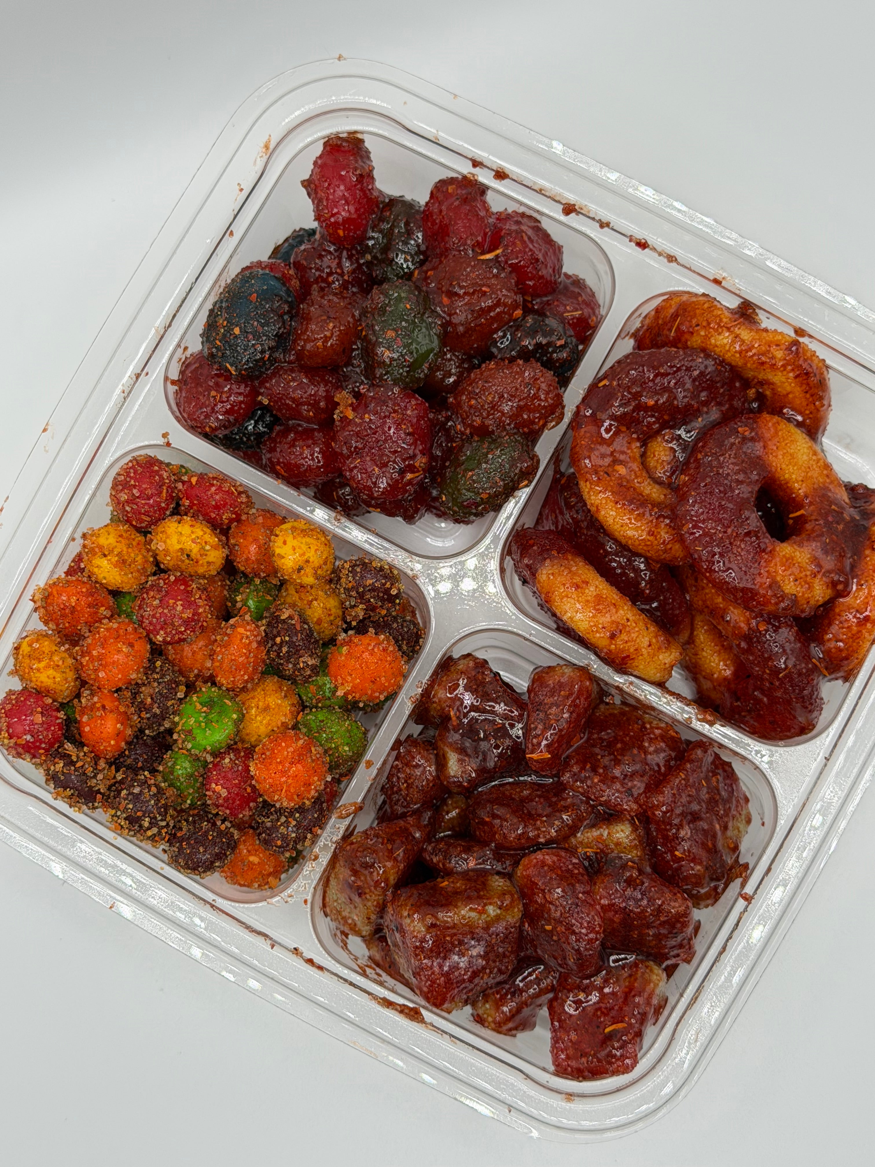 Mix Platter- Gushers.Peach rings.Watermelon.Skittles